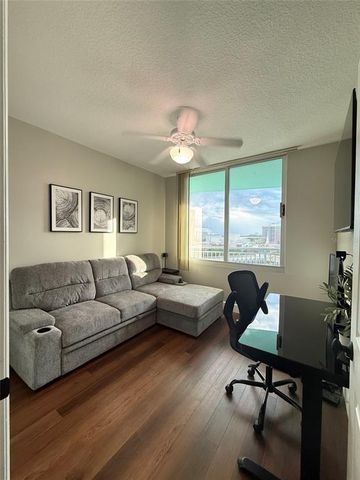 322 E CENTRAL BOULEVARD 1207, Orlando, FL 32801