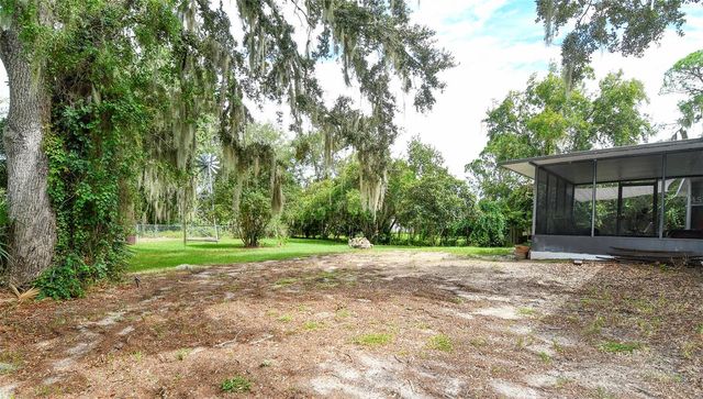 12525 PINE GLEN DRIVE, Leesburg, FL 34788