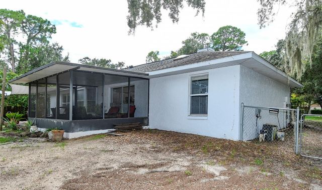 12525 PINE GLEN DRIVE, Leesburg, FL 34788