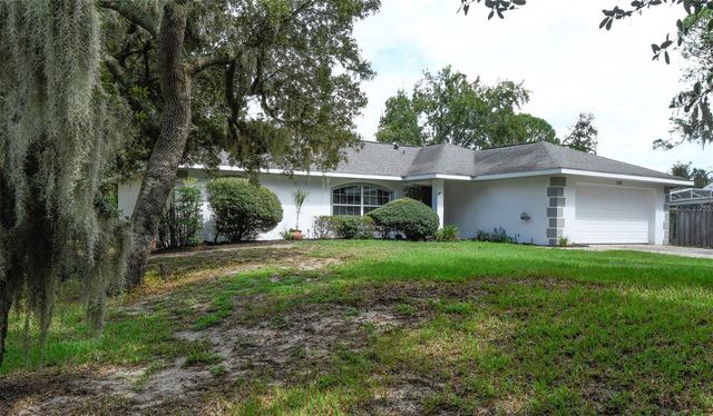 12525 PINE GLEN DRIVE, Leesburg, FL 34788