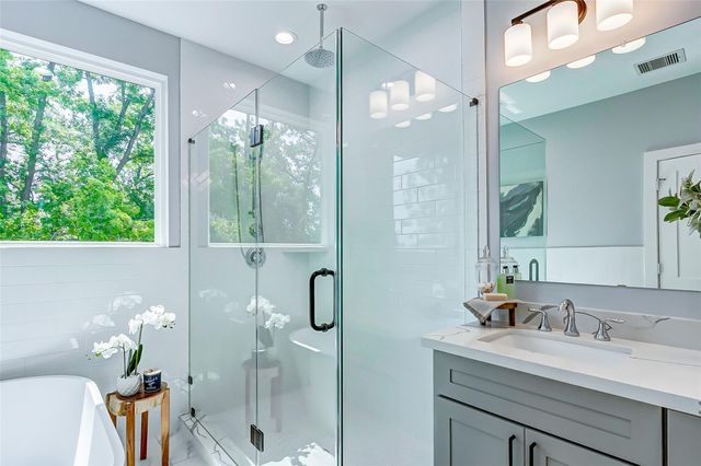 1844 W Tidwell Road, Houston, TX 77091