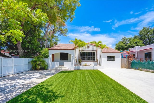 322 SW 18th Road, Miami, FL 33129