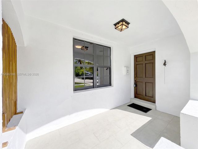 322 SW 18th Road, Miami, FL 33129