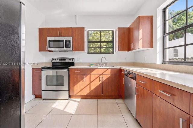322 SW 18th Road, Miami, FL 33129