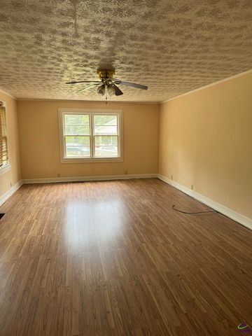 3104 Ruark Rd, Macon, GA 31217
