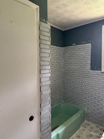 3104 Ruark Rd, Macon, GA 31217