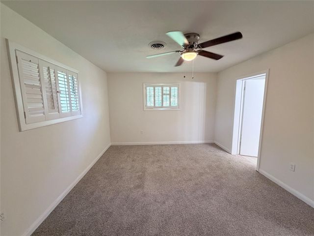 807 W Murrill Street, Baytown, TX 77520