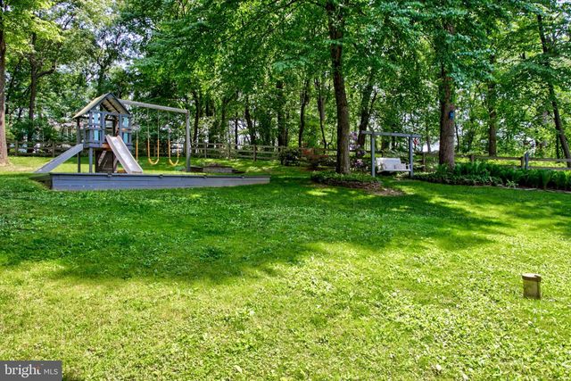 1089 ROBERT FULTON HWY, Quarryville, PA 17566