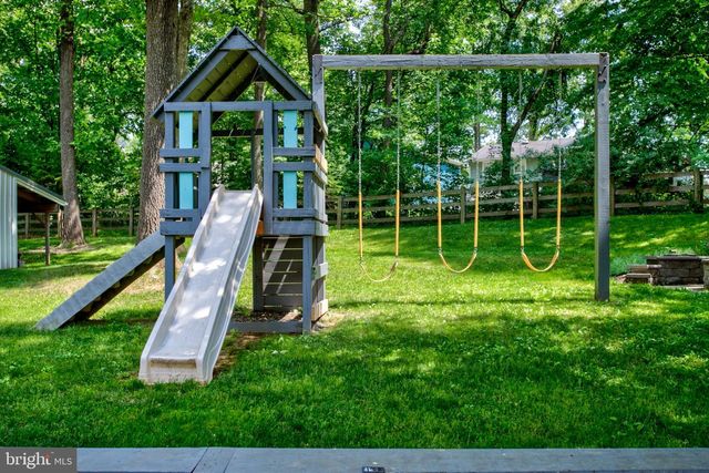 1089 ROBERT FULTON HWY, Quarryville, PA 17566