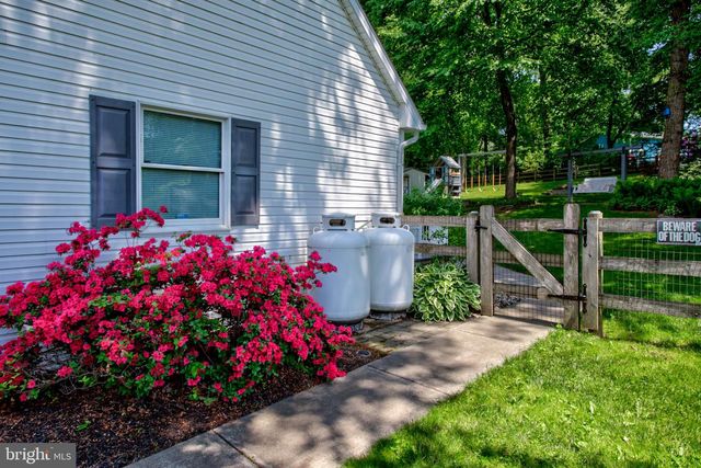 1089 ROBERT FULTON HWY, Quarryville, PA 17566