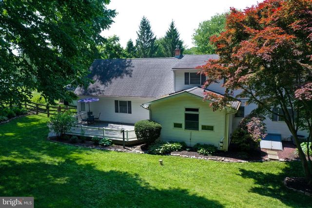 1089 ROBERT FULTON HWY, Quarryville, PA 17566