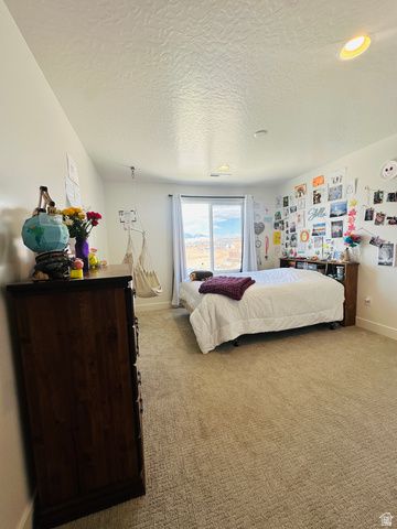 1370 E HONEYCOMB CT, St. George, UT 84790