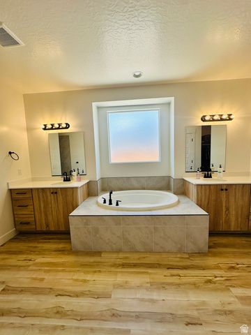 1370 E HONEYCOMB CT, St. George, UT 84790
