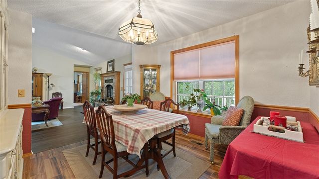 11 Wiltshire Drive, Bella Vista, AR 72714