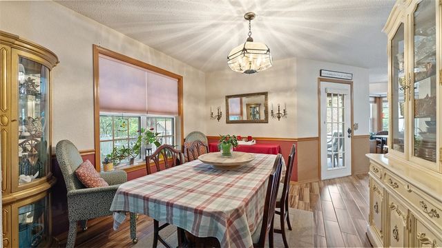 11 Wiltshire Drive, Bella Vista, AR 72714