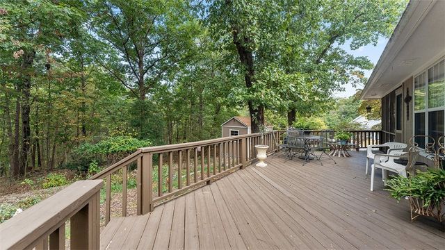 11 Wiltshire Drive, Bella Vista, AR 72714