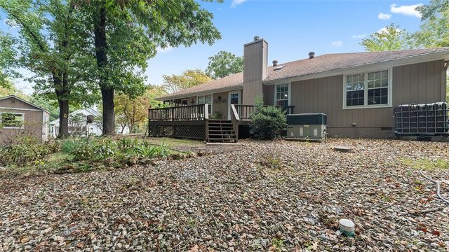 11 Wiltshire Drive, Bella Vista, AR 72714