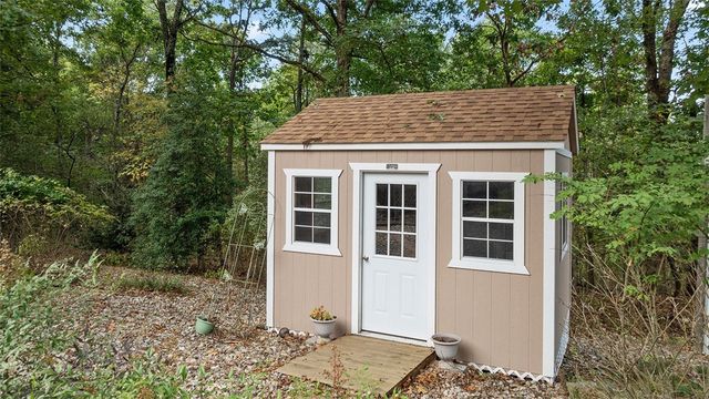 11 Wiltshire Drive, Bella Vista, AR 72714