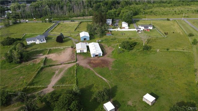 10275 Caughdenoy Road, Clay, NY 13029