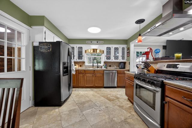 106 Lakewood Drive, Lugoff, SC 29078