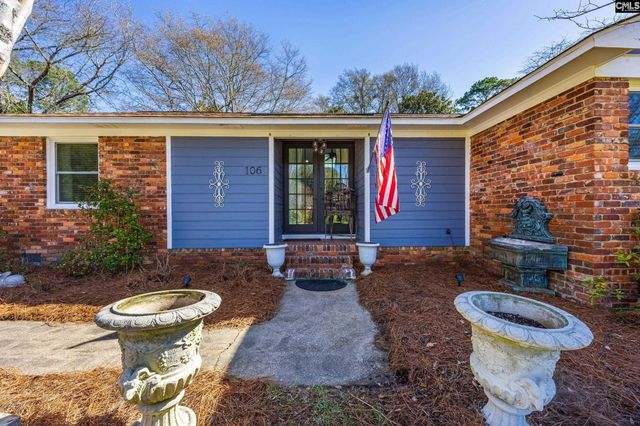 106 Lakewood Drive, Lugoff, SC 29078