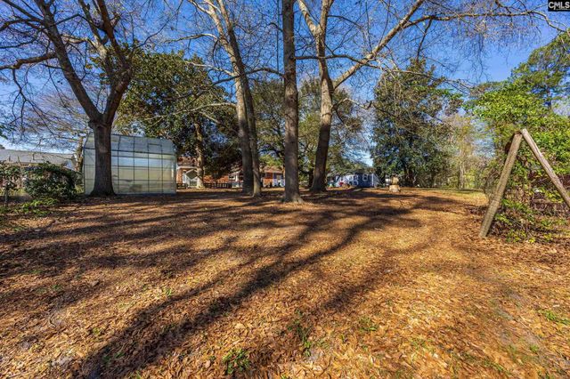 106 Lakewood Drive, Lugoff, SC 29078