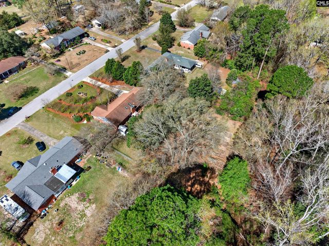 106 Lakewood Drive, Lugoff, SC 29078