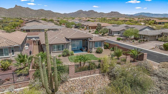 7403 W Red Yucca Pass, Marana, AZ 85658