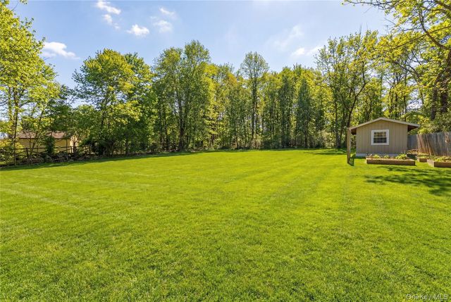 517 Elizabeth Road, Yorktown Heights, NY 10598