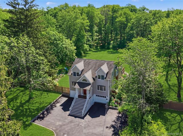 517 Elizabeth Road, Yorktown Heights, NY 10598
