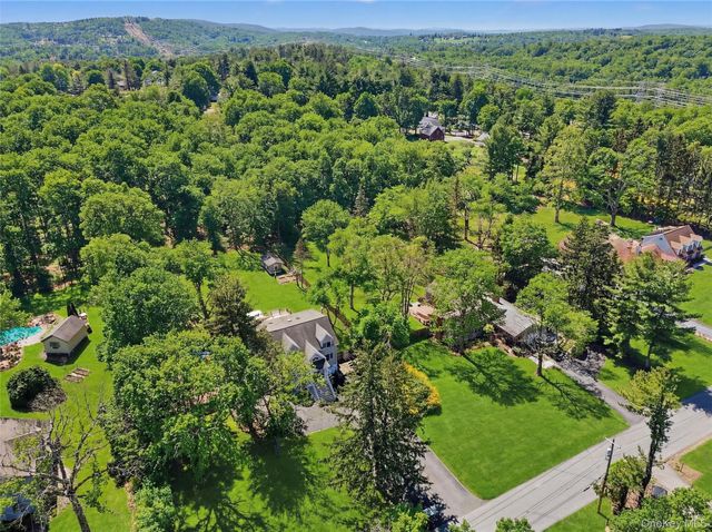 517 Elizabeth Road, Yorktown Heights, NY 10598