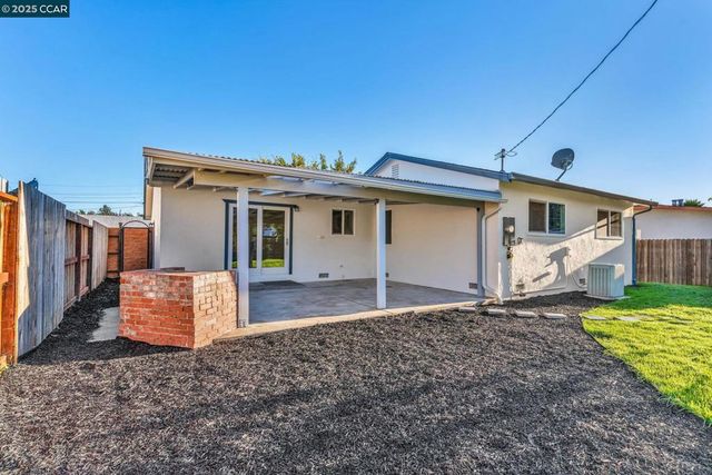 128 Hastings Ave, Vallejo, CA 94589