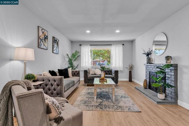 128 Hastings Ave, Vallejo, CA 94589