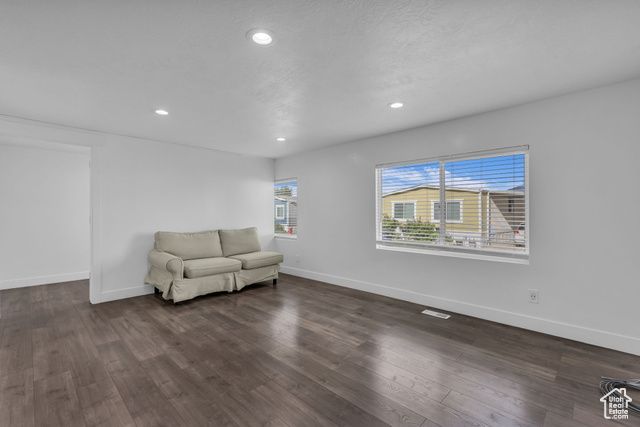 4696 S ASPEN LN, Taylorsville, UT 84123