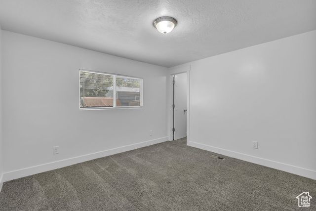 4696 S ASPEN LN, Taylorsville, UT 84123