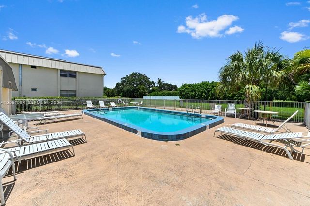 10789 N Military Tr 9, Palm Beach Gardens, FL 33410
