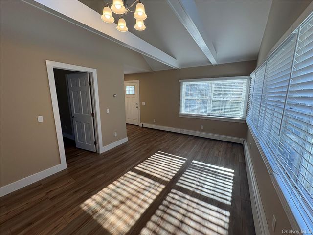 49925 Main Road 2nd Floor, Southold, NY 11971