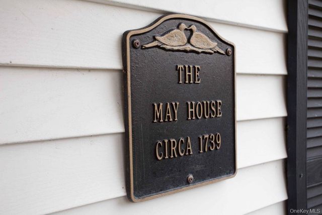 49925 Main Road 2nd Floor, Southold, NY 11971