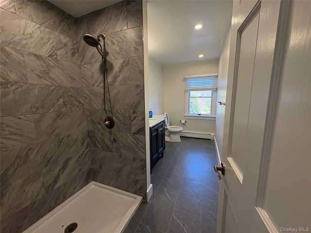 49925 Main Road 2nd Floor, Southold, NY 11971