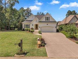 323 Bridgewater Drive, Sanford, NC 27330