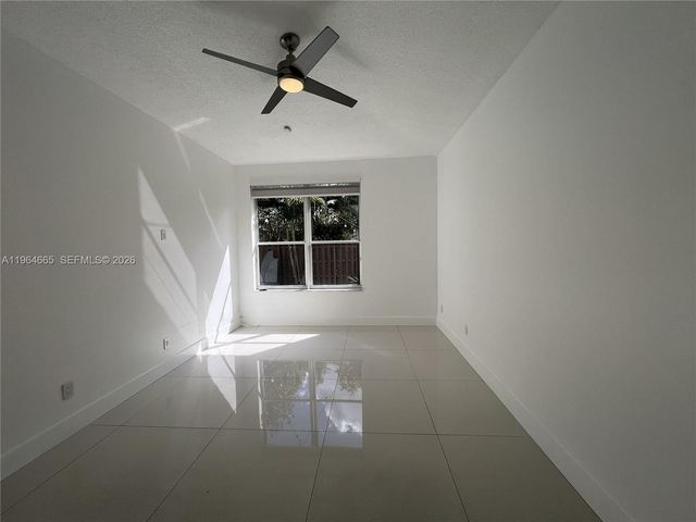 853 NW 131st Ave, Pembroke Pines, FL 33028