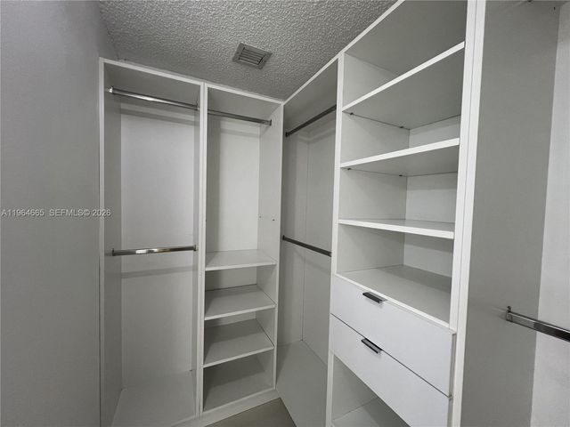 853 NW 131st Ave, Pembroke Pines, FL 33028