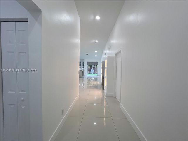 853 NW 131st Ave, Pembroke Pines, FL 33028