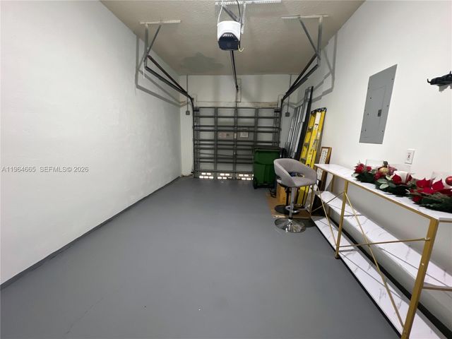 853 NW 131st Ave, Pembroke Pines, FL 33028