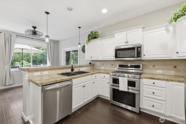 7518 185th Avenue E, Bonney Lake, WA 98391