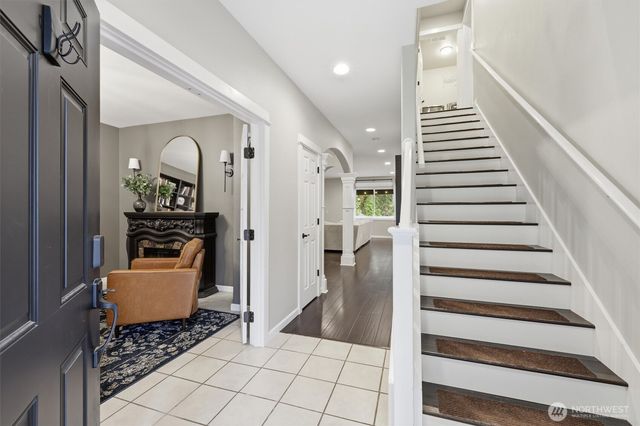 7518 185th Avenue E, Bonney Lake, WA 98391