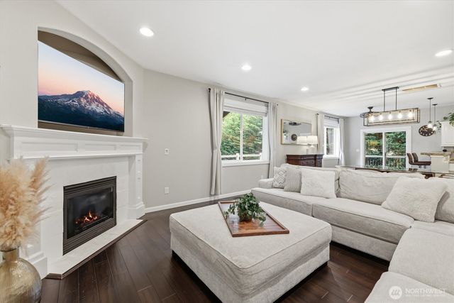7518 185th Avenue E, Bonney Lake, WA 98391