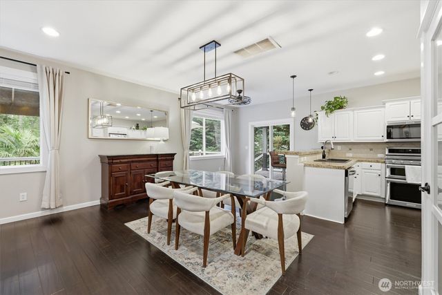7518 185th Avenue E, Bonney Lake, WA 98391