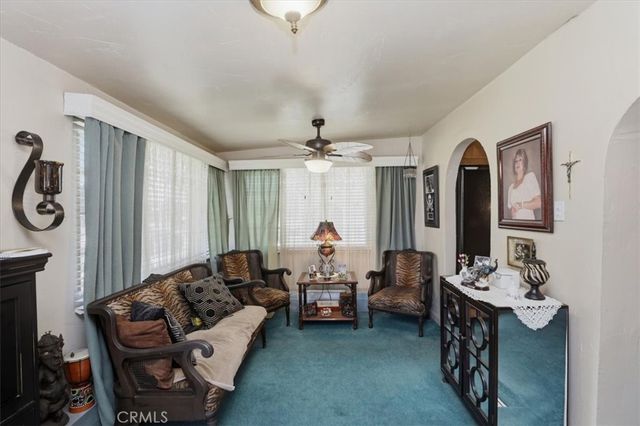 2041 Blenheim, Riverside, CA 92507