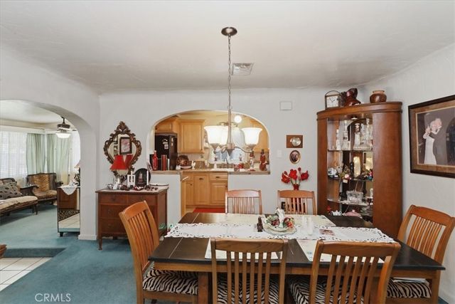 2041 Blenheim, Riverside, CA 92507